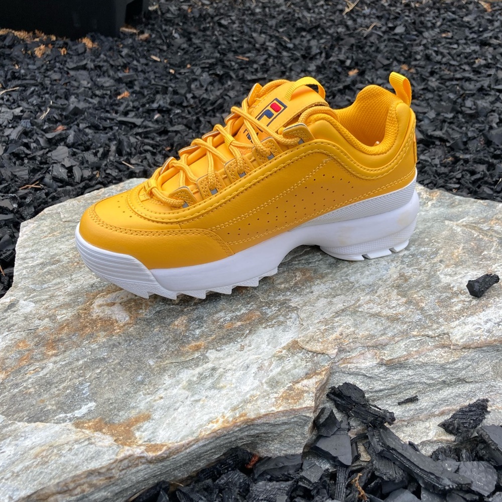 Filas mustard yellow women’s new without tags.